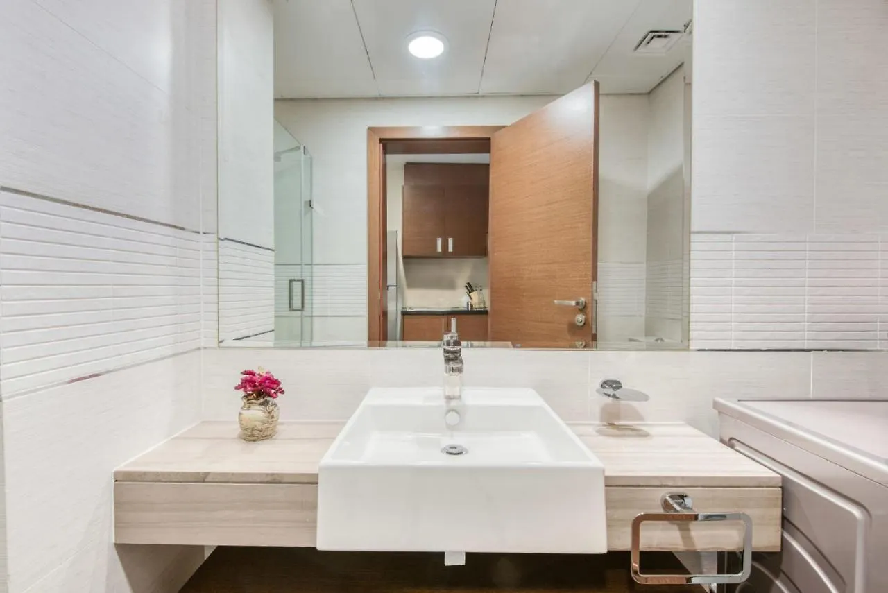 Capital Living On Reem - The Arc Towers & The Gate Apartment Abu Dhabi 0*,