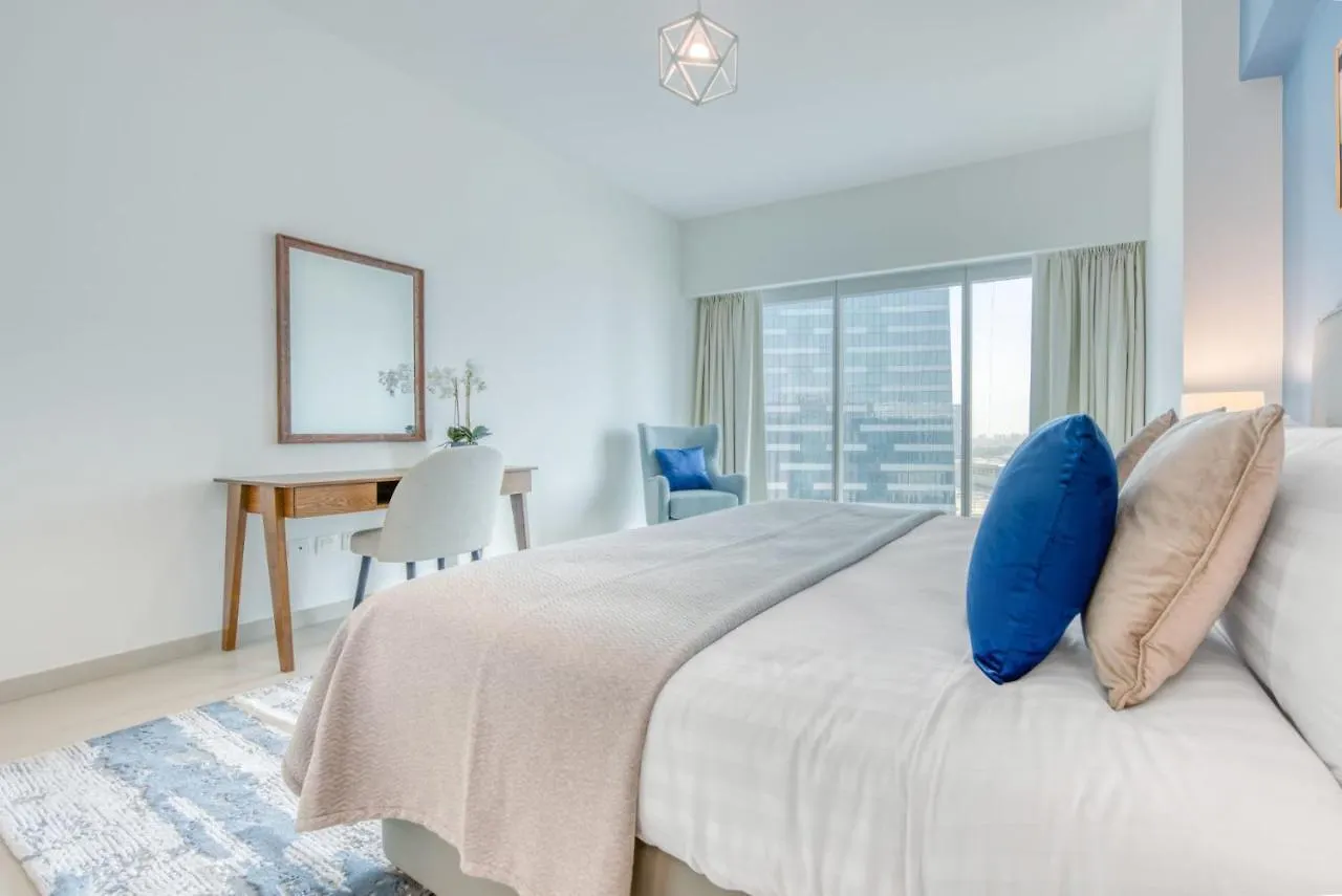 Capital Living On Reem - The Arc Towers & The Gate Apartment Abu Dhabi